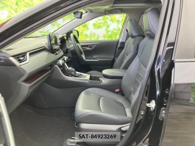 Toyota RAV4 2022-11 8552291-6