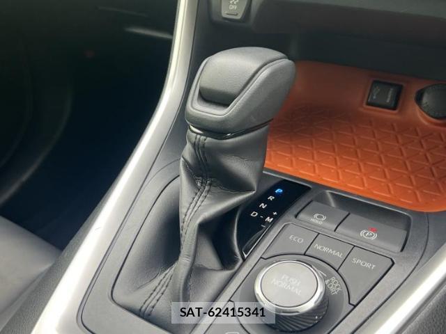 Toyota RAV4 2020-07 8552333-17