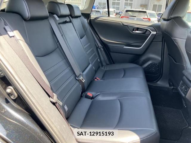 Toyota RAV4 2020-08 8552404-4