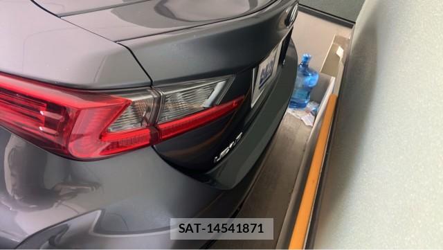 Lexus RC F 2016-03 8550292-1