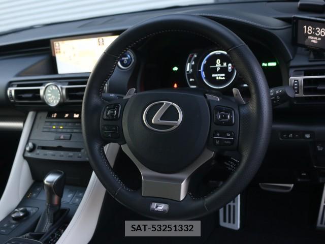 Lexus RC 2019-01 8545896-17