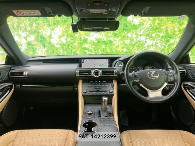 Lexus RC 2018-11 8547755-3