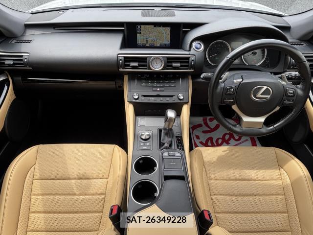 Lexus RC 2015-08 8549033-13