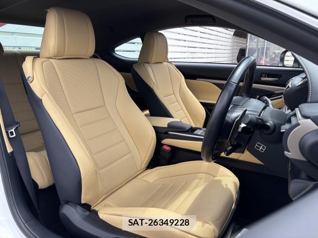 Lexus RC 2015-08 8549033-14