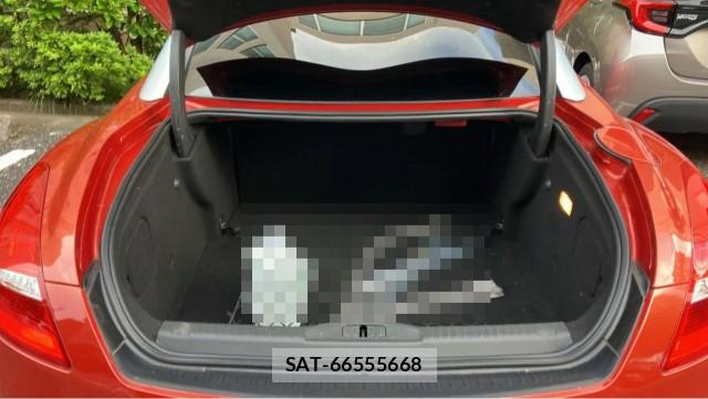 Peugeot RCZ 2010-07 8550320-17
