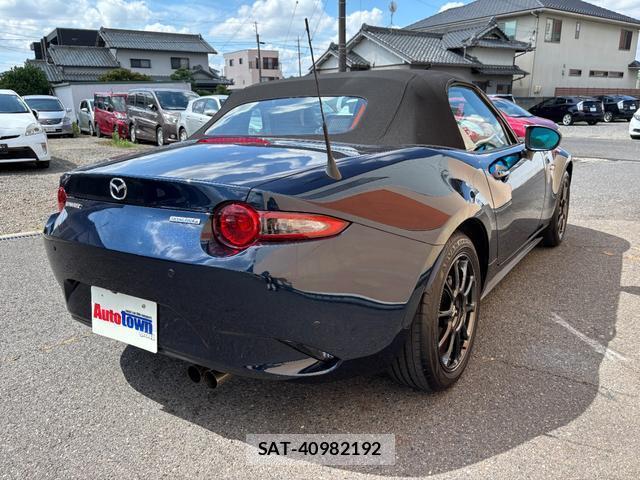 Mazda ROADSTER 2021-02 8545560-1