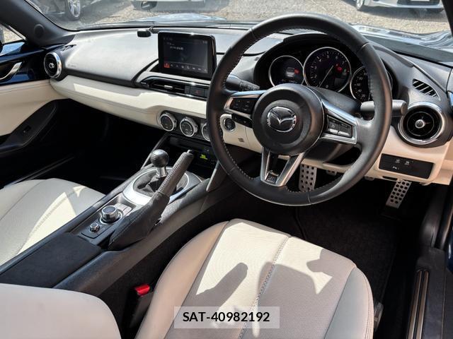 Mazda ROADSTER 2021-02 8545560-2
