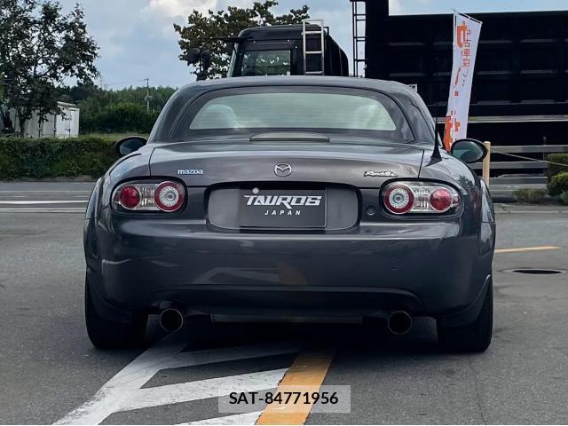 Mazda ROADSTER 2007-01 8545813-1