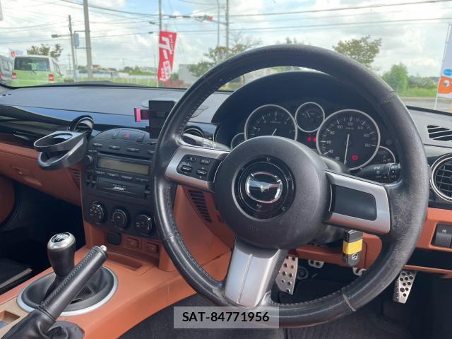 Mazda ROADSTER 2007-01 8545813-2