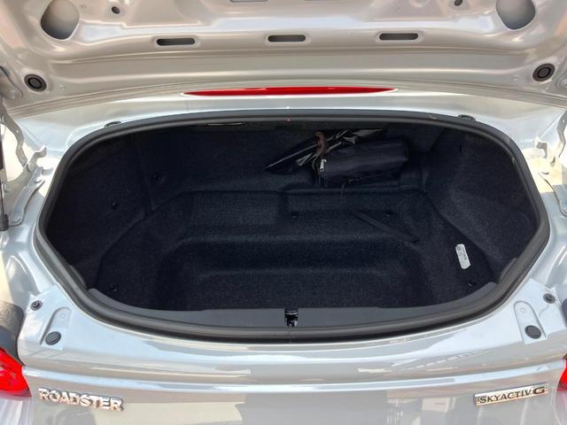 Mazda ROADSTER 2024-07 8547275-9