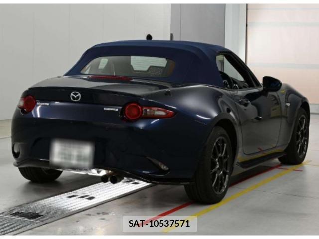 Mazda ROADSTER 2022-07 8548243-1