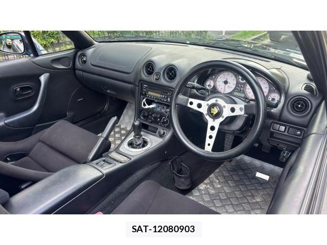 Mazda ROADSTER 2000 8548942-7