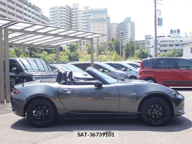 Mazda ROADSTER 2022-02 8549377-11