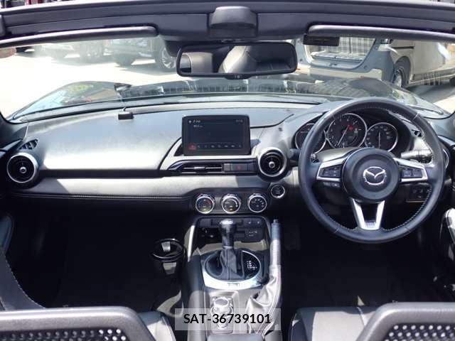 Mazda ROADSTER 2022-02 8549377-2