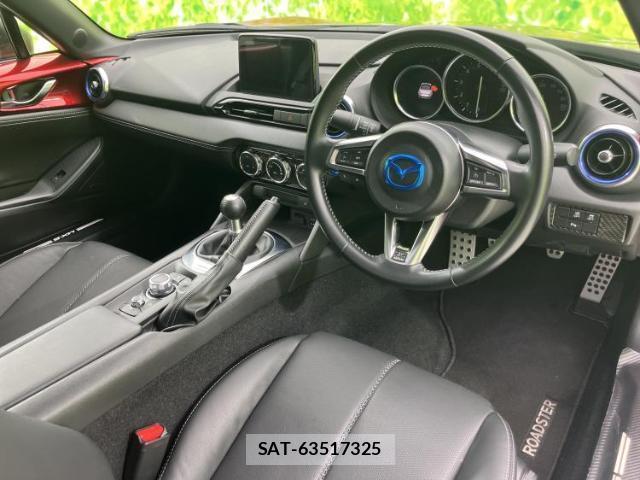 Mazda ROADSTER 2022-05 8550065-3