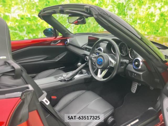 Mazda ROADSTER 2022-05 8550065-6