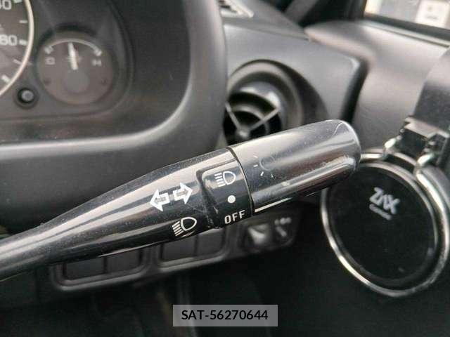 Mazda ROADSTER 1995-07 8551081-11