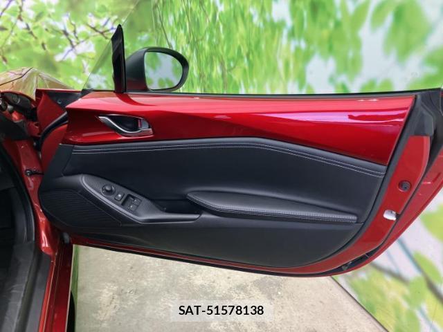Mazda ROADSTER 2022-10 8552621-6