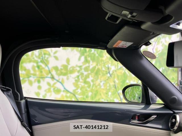 Mazda ROADSTER 2022-09 8552669-6