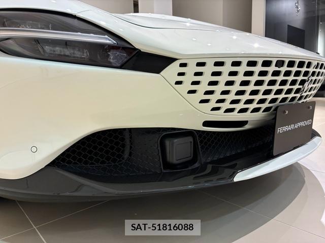 Ferrari Roma 2022-12 8548602-8