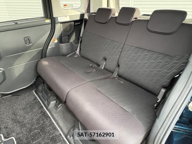 Toyota ROOMY 2017-11 8547962-6