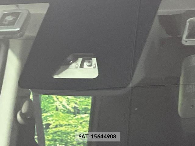 Toyota ROOMY 2018-01 8549933-2