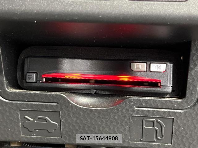 Toyota ROOMY 2018-01 8549933-5