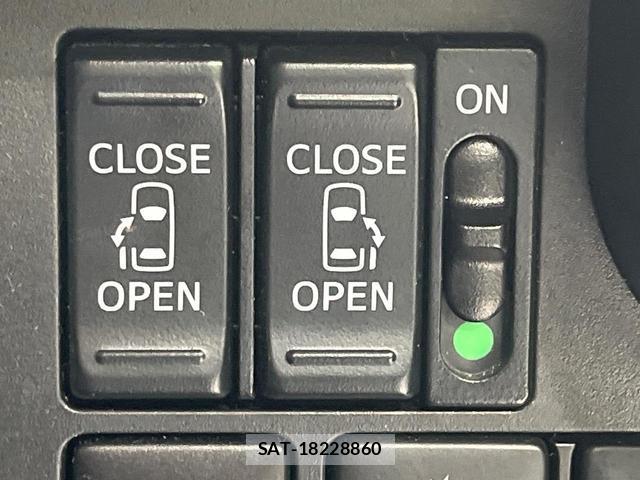 Toyota ROOMY 2019-07 8549959-6