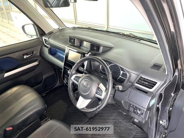 Toyota ROOMY 2017-03 8551263-15