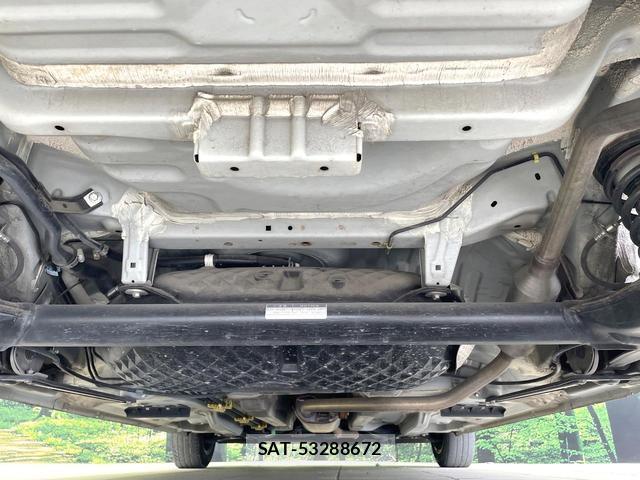 Toyota ROOMY 2018-03 8551388-17