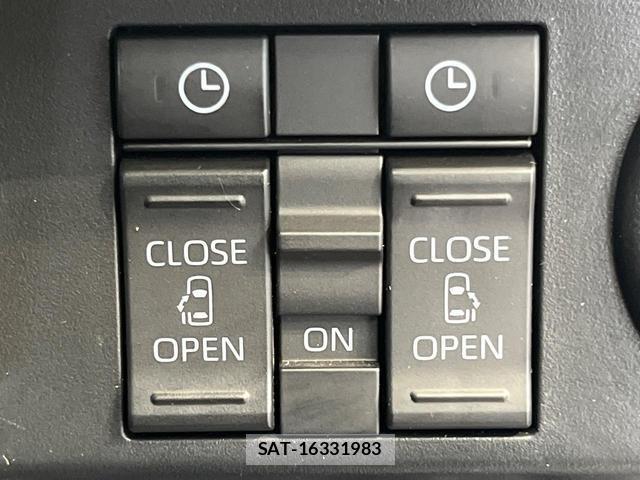 Toyota ROOMY 2024-05 8551691-3