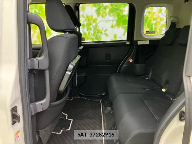 Toyota ROOMY 2020-03 8552222-6