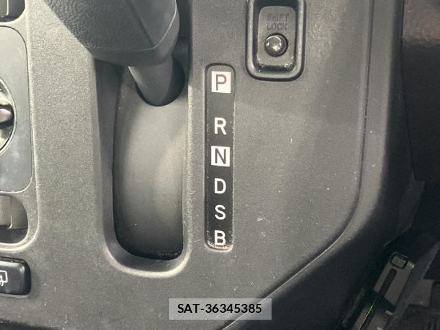 Toyota ROOMY 2018-10 8552275-17