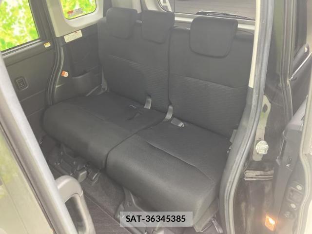 Toyota ROOMY 2018-10 8552275-6
