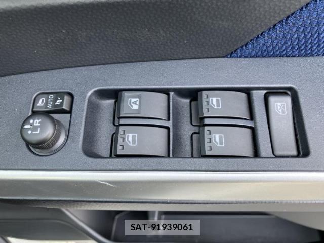 Toyota ROOMY 2018-05 8552386-17