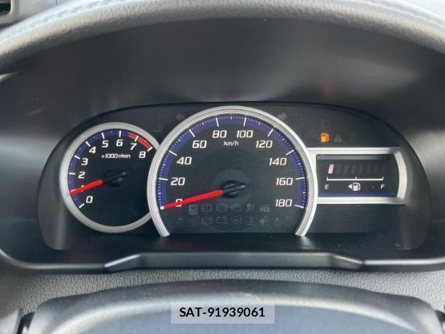 Toyota ROOMY 2018-05 8552386-9