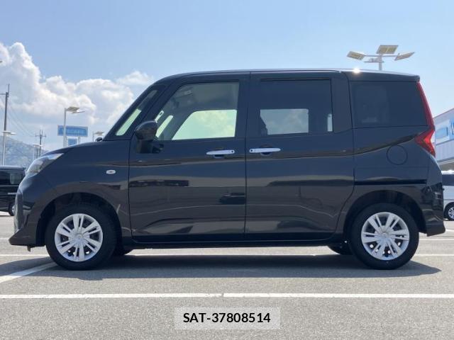 Toyota ROOMY 2022-01 8552691-1