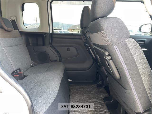 Nissan ROOX 2025-10 8545373-13