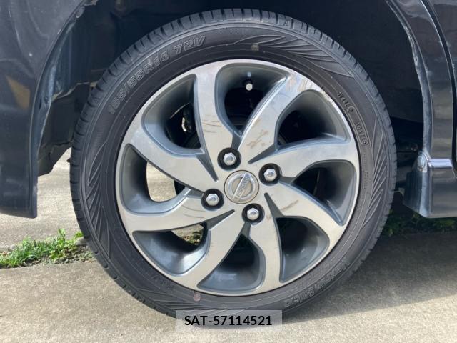 Nissan ROOX 2011-11 8545688-4