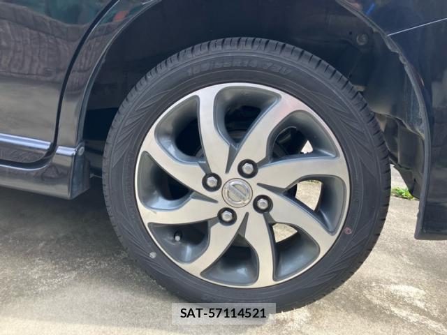 Nissan ROOX 2011-11 8545688-5