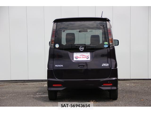 Nissan ROOX 2012-08 8547008-10