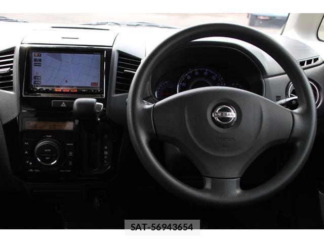 Nissan ROOX 2012-08 8547008-12
