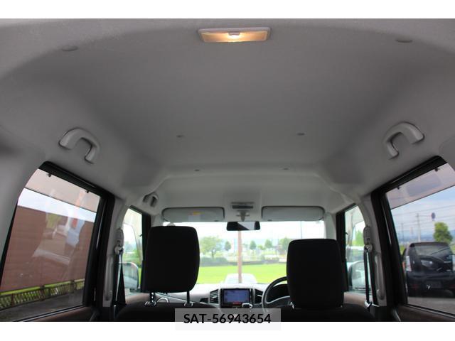 Nissan ROOX 2012-08 8547008-14