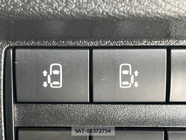 Nissan ROOX 2020-07 8547396-4