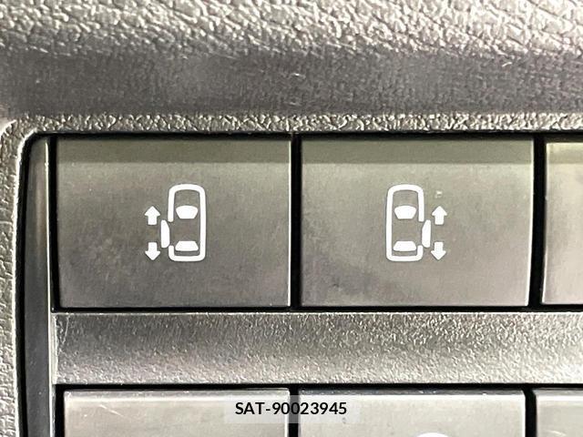 Nissan ROOX 2024-02 8549047-4