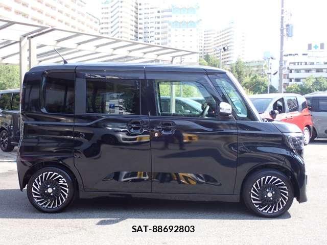 Nissan ROOX 2026-03 8549366-16