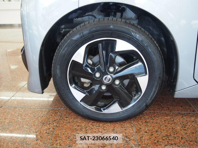 Nissan ROOX 2021-09 8549799-7
