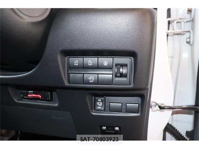 Nissan ROOX 2023-12 8550992-12