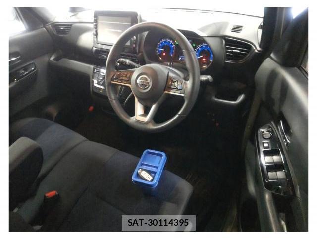 Nissan ROOX 2020-03 8551308-2