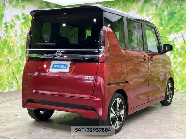Nissan ROOX 2021-11 8552451-2